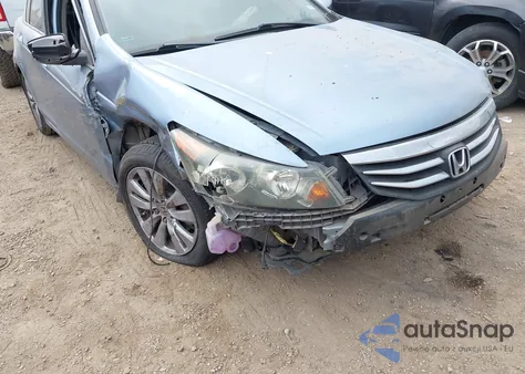 2011 Honda Accord 2.4 Ex from USA, damaged, VIN 1HGCP2F74BA028133